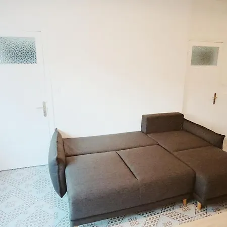 Σπίτι διακοπών Agreable Maison Avec Jardin A 100m De La