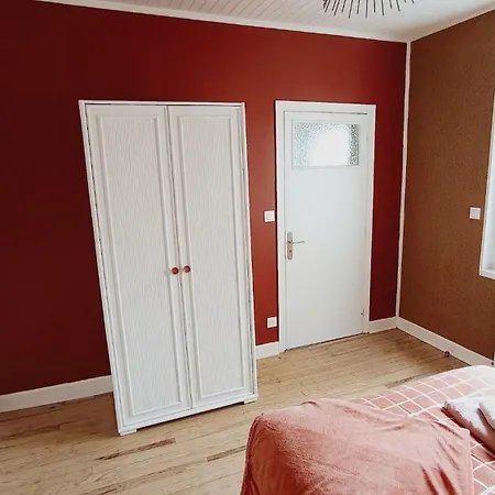 Agreable Maison Avec Jardin A 100m De La Σπίτι διακοπών