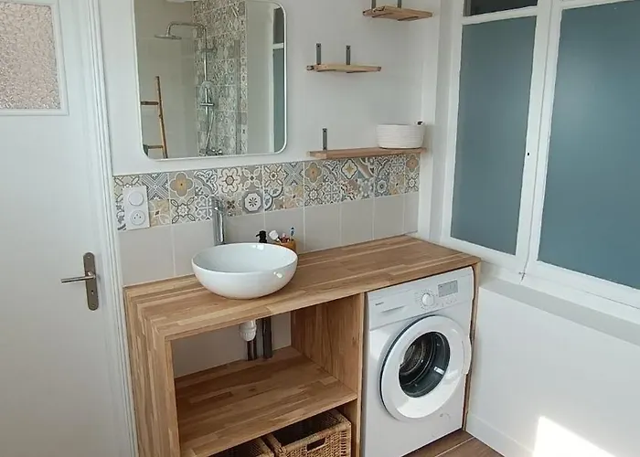 Nyaraló Agreable Maison Avec Jardin A 100m De La *