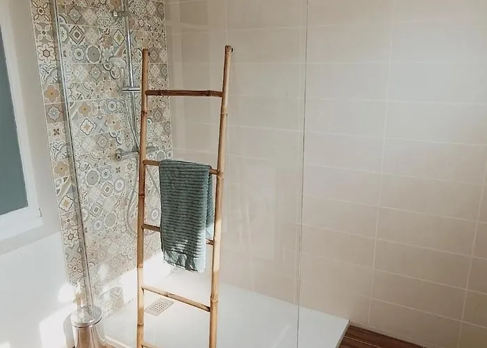 別荘 Agreable Maison Avec Jardin A 100m De La