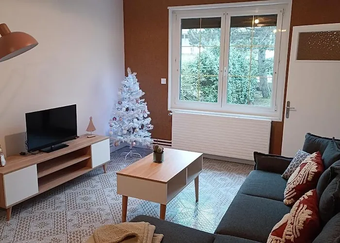 Agreable Maison Avec Jardin A 100m De La *